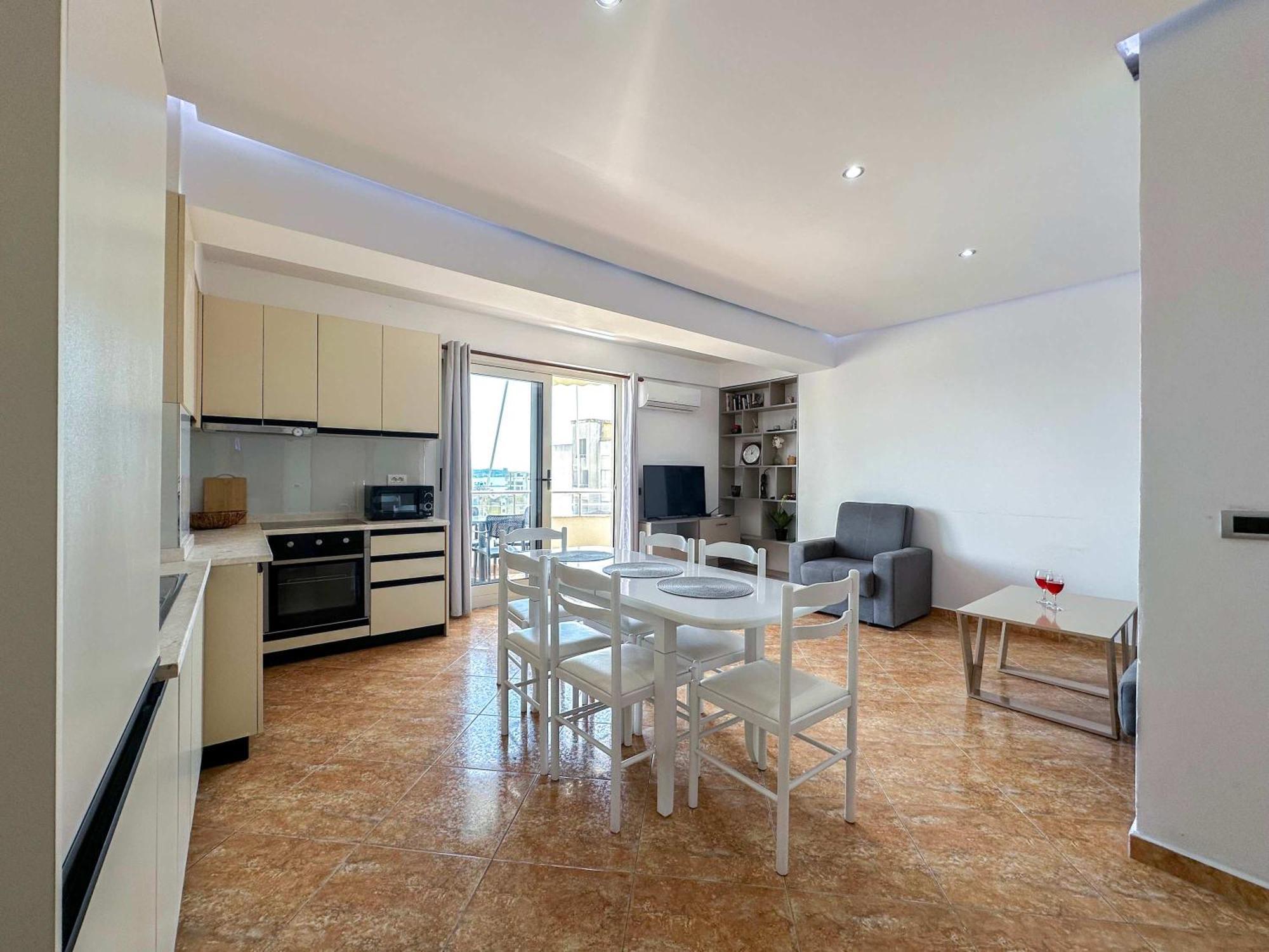 Apartamento Belmondo Superior 759 Durrës